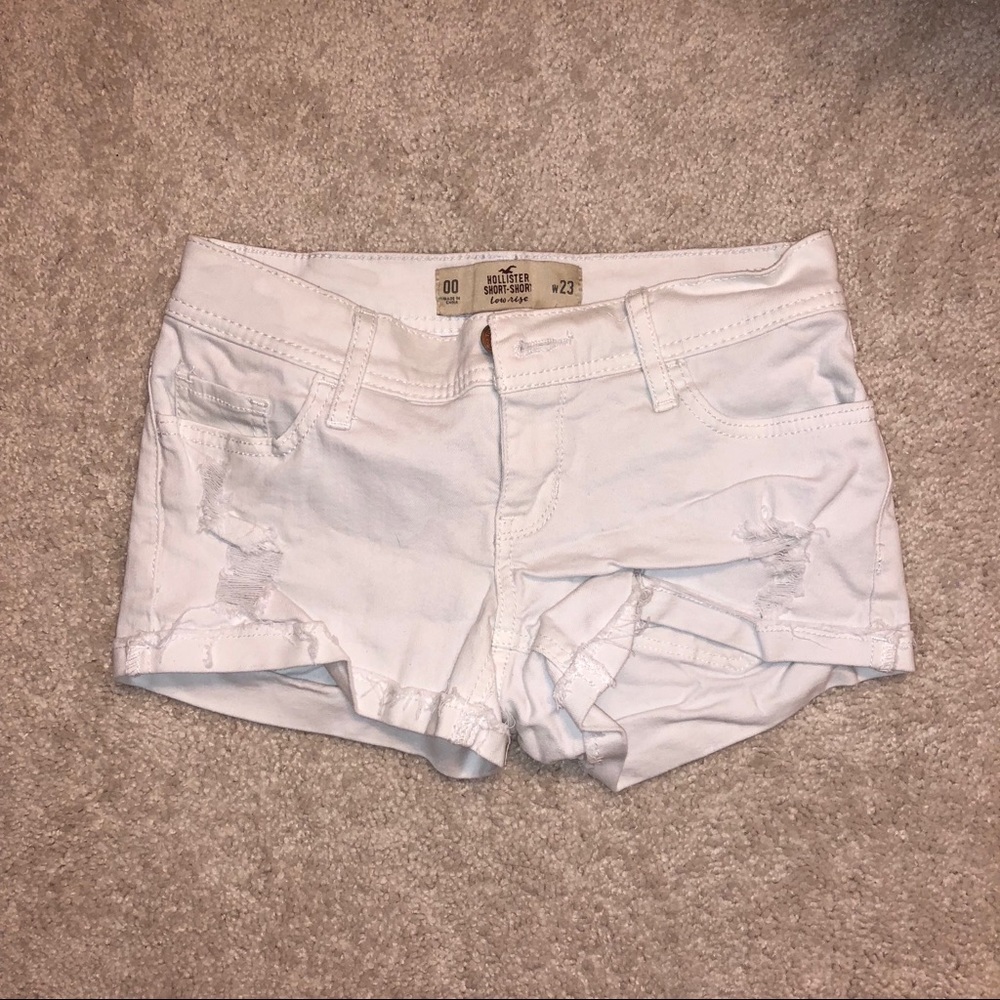 Hollister White Shorts - Low rise
